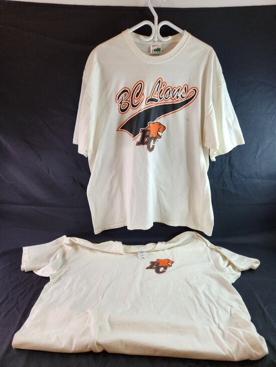 Other - Vintage BC Lions T-Shirts Mens Size XXL 1990s Off White CFL Waves Gildan